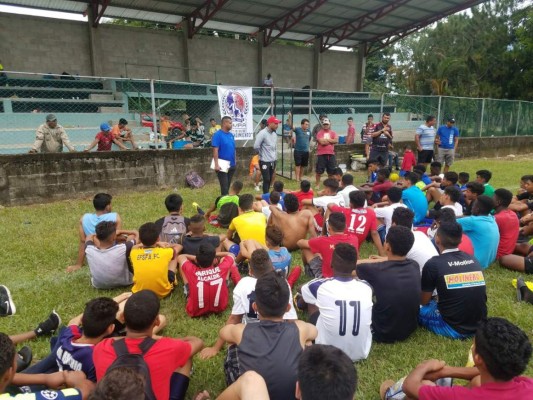Flashazos: Escauteo de 'Chico' Pavón en busca de jóvenes promesas para Olimpia