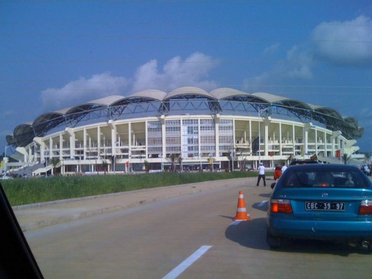 Conocé los estadios de la primera división de Angola donde jugará el hondureño Bryan Moya