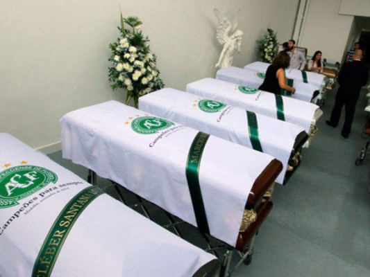 ¡Durísimo! Las imágenes de la repatriación de jugadores del Chapecoense
