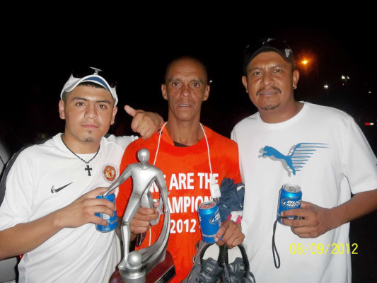 Enrique Reneau (esstilete , canillita ,el orgullo de Jutiapa ) en su nueva faceta en Estados Unidos .