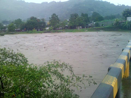 Inundaciones en zona norte de Honduras.