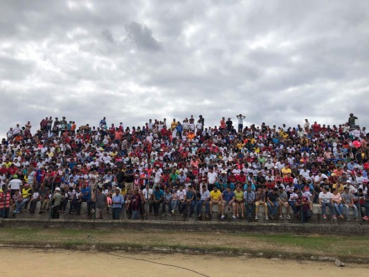 FOTOS: Olimpia desata la locura en el Marcelo Tinoco de Danlí