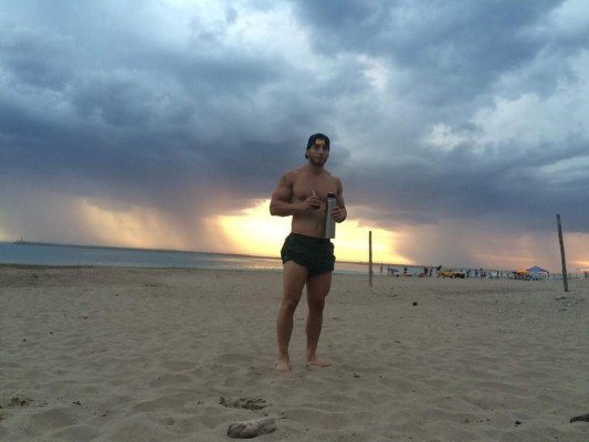 En fotos: Así es Kevin Hoyos, el jugador que enamora a las chicas hondureñas