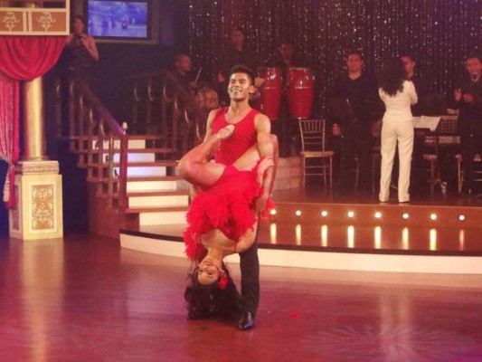 Ella es Alessa, la mujer que acompañará a Choco Lozano en Barcelona