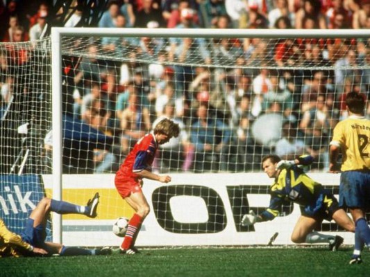 FOTOS: Los peores errores arbitrales en la historia del fútbol