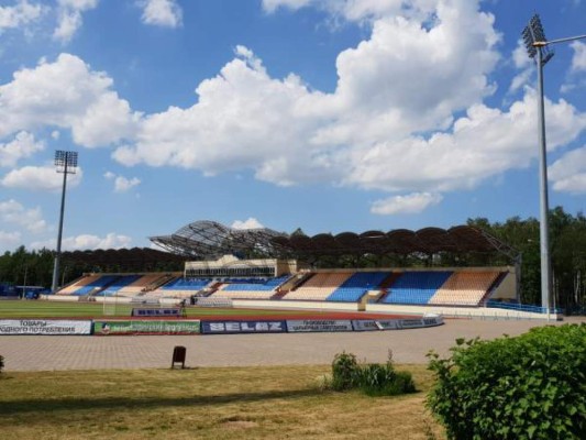 ¡Pequeño y humilde! Así es el estadio Torpedo, recinto que albergará el amistoso Honduras vs. Bielorrusia