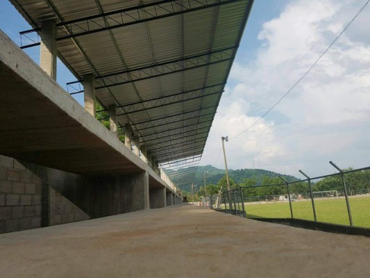 Así es el nuevo y moderno estadio que se construye en Orocuina, Choluteca