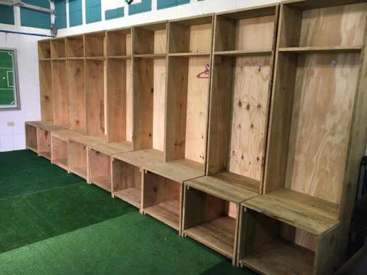 Así embellecen el estadio Excélsior de Puerto Cortés para Liga Concacaf