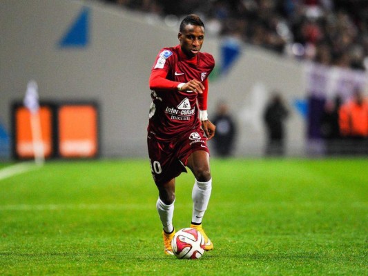 Bouna Sarr, del Marsella, víctima de robo a mano armada en su domicilio