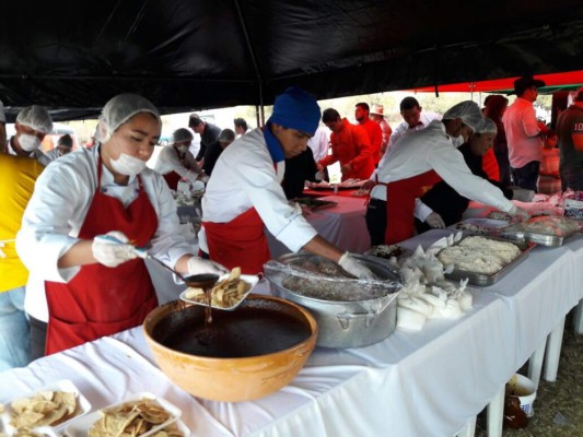 ¡TERRIBLE! ¿Por qué no sonrió Rubí en su fiesta de 15 años?