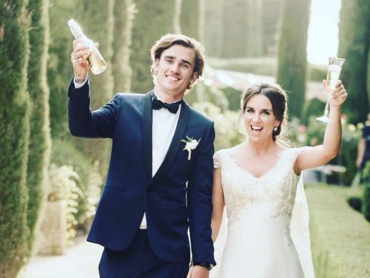 Calentaron el Atlético-Barcelona: Estas son las espectaculares novias de los futbolistas