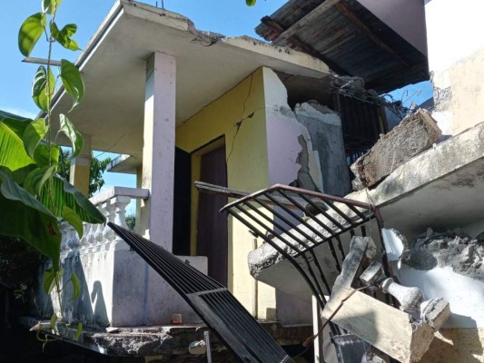 ¡Llanto y dolor! Imágenes del devastador terremoto en Haití donde se reportan 1,300 personas fallecidas