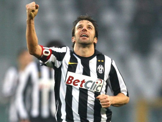 ¡Equipazo! El espectacular 11 ideal de los futbolistas imposibles de odiar