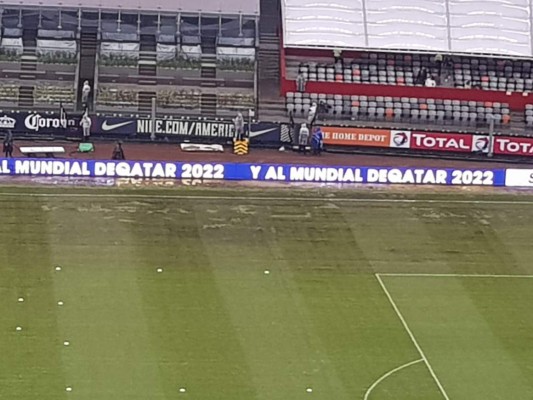 EN FOTOS: Así de pésima luce la cancha del estadio Azteca