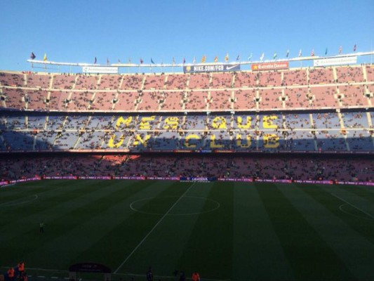 Ambientazo previo en el Camp Nou por el clásico español