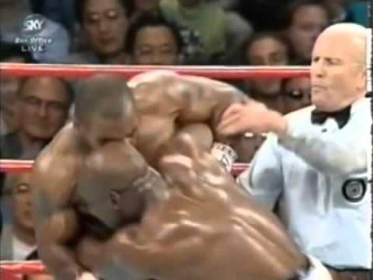 Se cumplen 23 años de la mordida de oreja de Mike Tyson a Holyfield en escandalosa pelea de boxeo