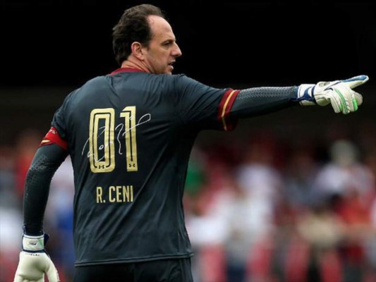 ¡DE LOCOS! Los dorsales más insólitos del fútbol