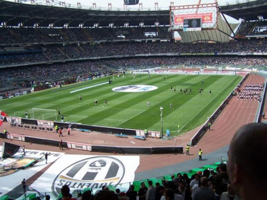 Míticos estadios demolidos y otros abandonados en el mundo