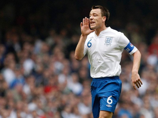 El once de los futbolistas que decidieron retirarse de su selección