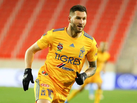 André Pierre-Gignac estuvo en la mira de Corinthians pero su salario 'surrealista' en Tigres lo impidió
