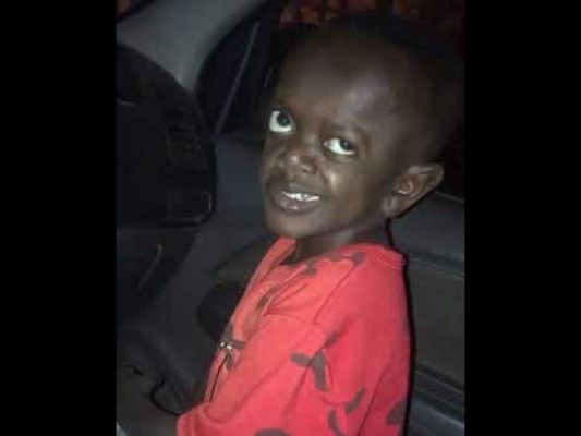 ¿Quién es? La historia detrás de 'Grand M', el hombrecito africano viral en las redes sociales