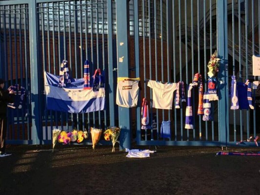 Imágenes del emotivo mesaje a Peralta en el estadio del Rangers