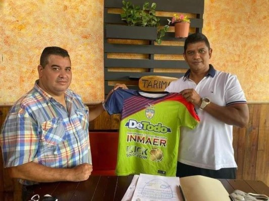 Mercado: Jonathan Rubio con nuevo club, Tony Hernández deja el Minas y Vida ficha a exboxeador