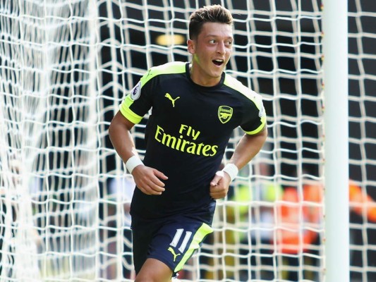 Jugadores a los que Real Madrid ha puesto cláusula 'anti-Barcelona'