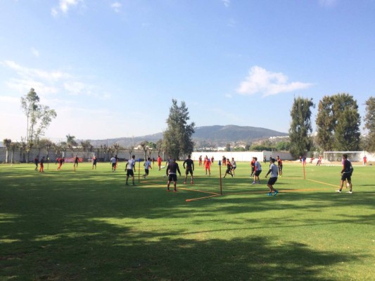 ¡De lujo! Esta es la nueva casa del hondureño Cristian Cálix en México