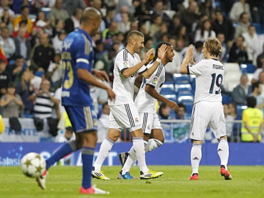 Real Madrid golea 8-0 a Millonarios.