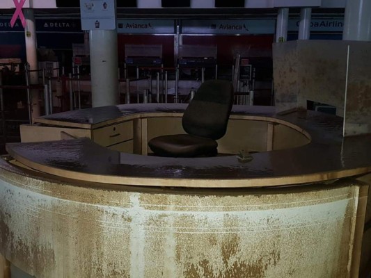 ¿Cuánto tardarán en habilitarlo? Así luce el aeropuerto de San Pedro Sula tras el paso de Eta
