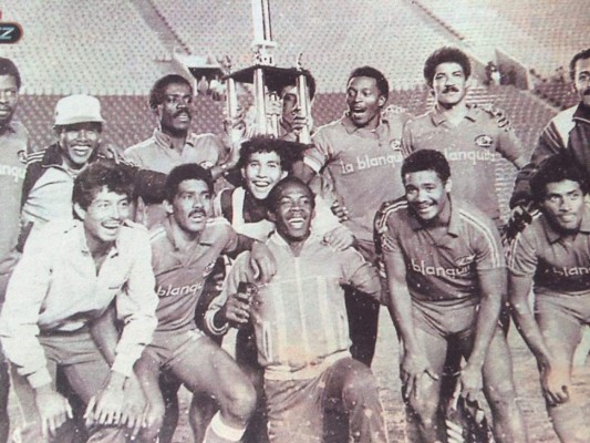 Títulos y fútbol champán: los equipos que marcaron una época en la historia de la Liga Nacional