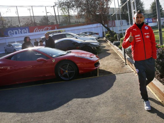 FOTOS: Los futbolistas cazados por 'meterle la pata' al acelerador