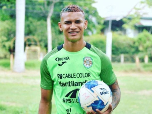 EL MERCADO: Marathón y Real Sociedad fichan, delantero al Comunicaciones y ex River Plate jugará en Honduras