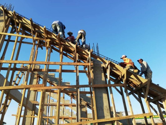 Parrillas One anuncia que está instalando sillas en las graderías al nuevo estadio