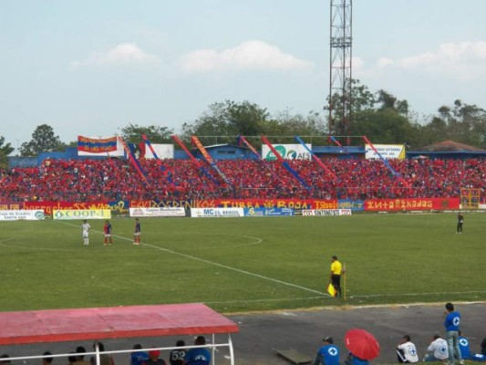 El Salvador: FAS tendrá mejoras en su estadio y cambiaría de dueño