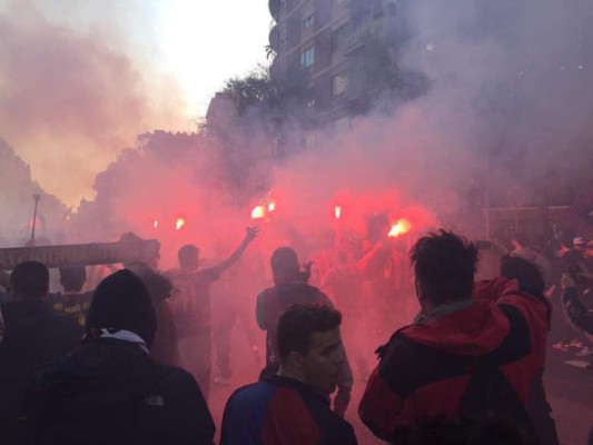 Ambientazo previo en el Camp Nou por el clásico español