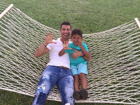 Así pasan sus vacaciones las estrellas del fútbol