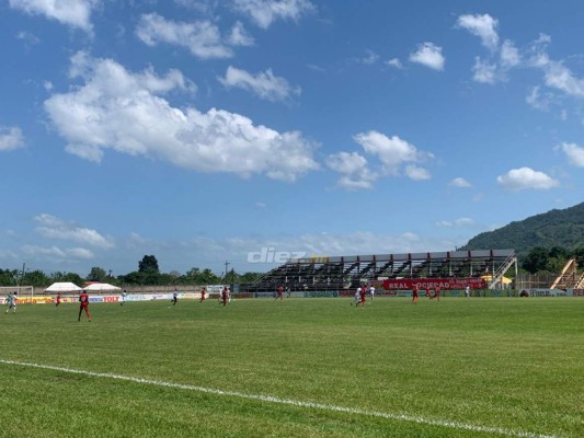 ¡Tendrá iluminación! Así luce el Francisco Martínez de Tocoa con las remodelaciones