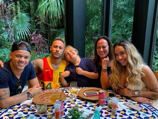 La confusión en la fiesta de Neymar que llevó a su madre a enamorarse de Tiago Ramos