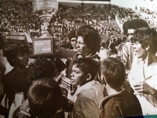 ¿Conocés estos personajes? Las fotos de antaño de Liga Nacional de Honduras