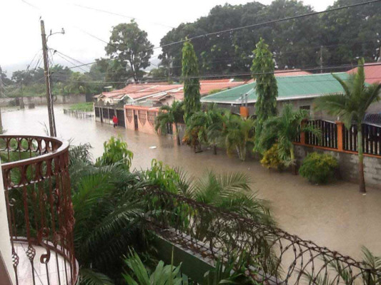Inundaciones en zona norte de Honduras.