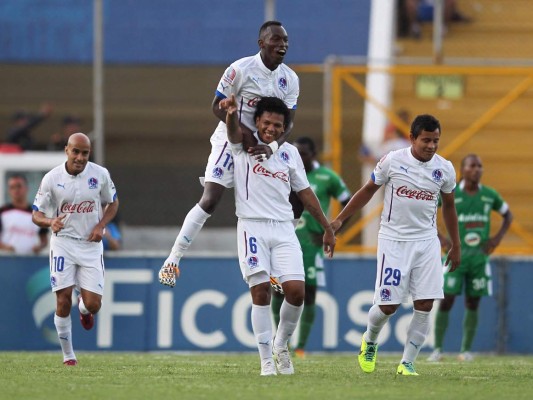 Olimpia da paliza al Platense con goleada de 5-0.
