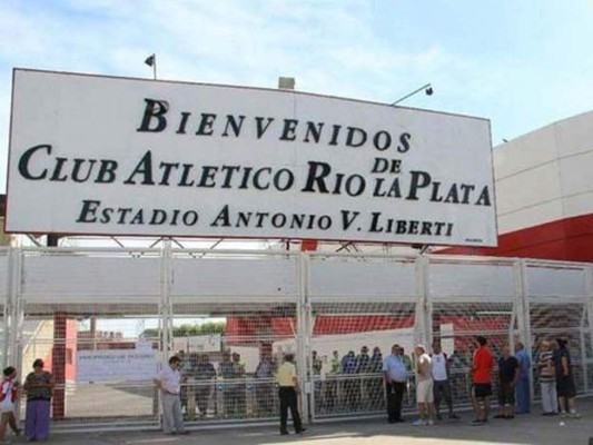 Joseph Blatter confundió a River y le llueven burlas en redes sociales