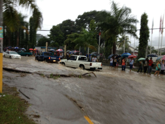 Inundaciones en zona norte de Honduras.