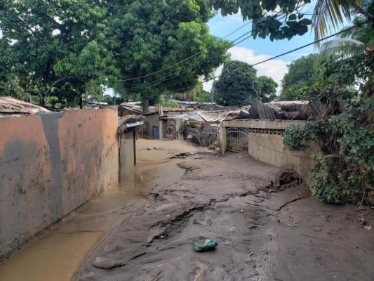 Durísimas imágenes: así lucen La Lima y Choloma devastadas por las lluvias que dejó Iota en Honduras