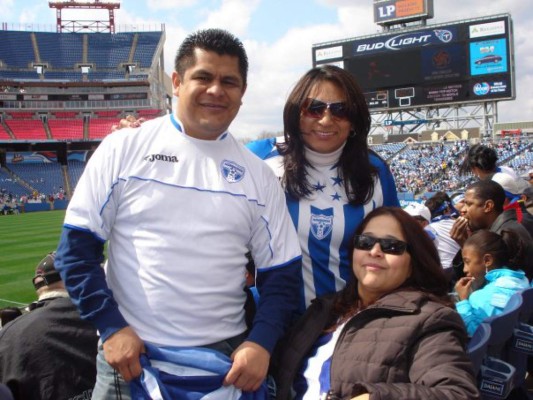 FOTOS: Conocé a Walter, uno de los aficionados más fieles a la Selección de Honduras