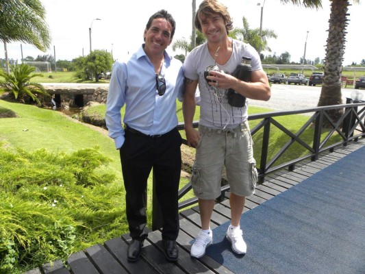 Álvaro Izquierdo pasó de ser goleador del Victoria y Motagua de Honduras, a codearse con estrellas mundiales