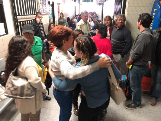 Incertidumbre y preocupación por la salud de Chelato Uclés: Así se viven los momentos en el IHSS