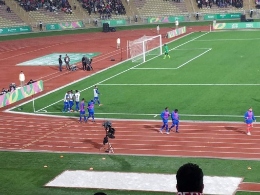 NO SE VIO EN TV: El abrazo de Coito a Vuelto, la carneada y el festejo de Honduras en Lima